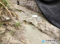 浙江东阳个别搅拌站排污严重 未经许可混凝土流